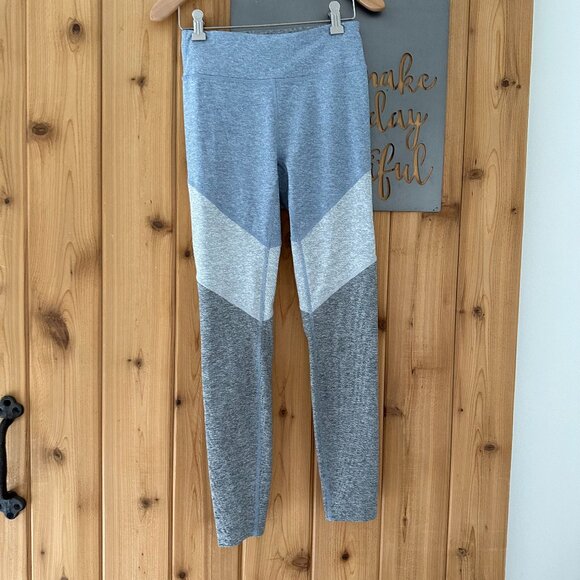 Outdoor Voices 7/8 Springs Color Block Athletic Leggings Size XS - Picture 2 of 9